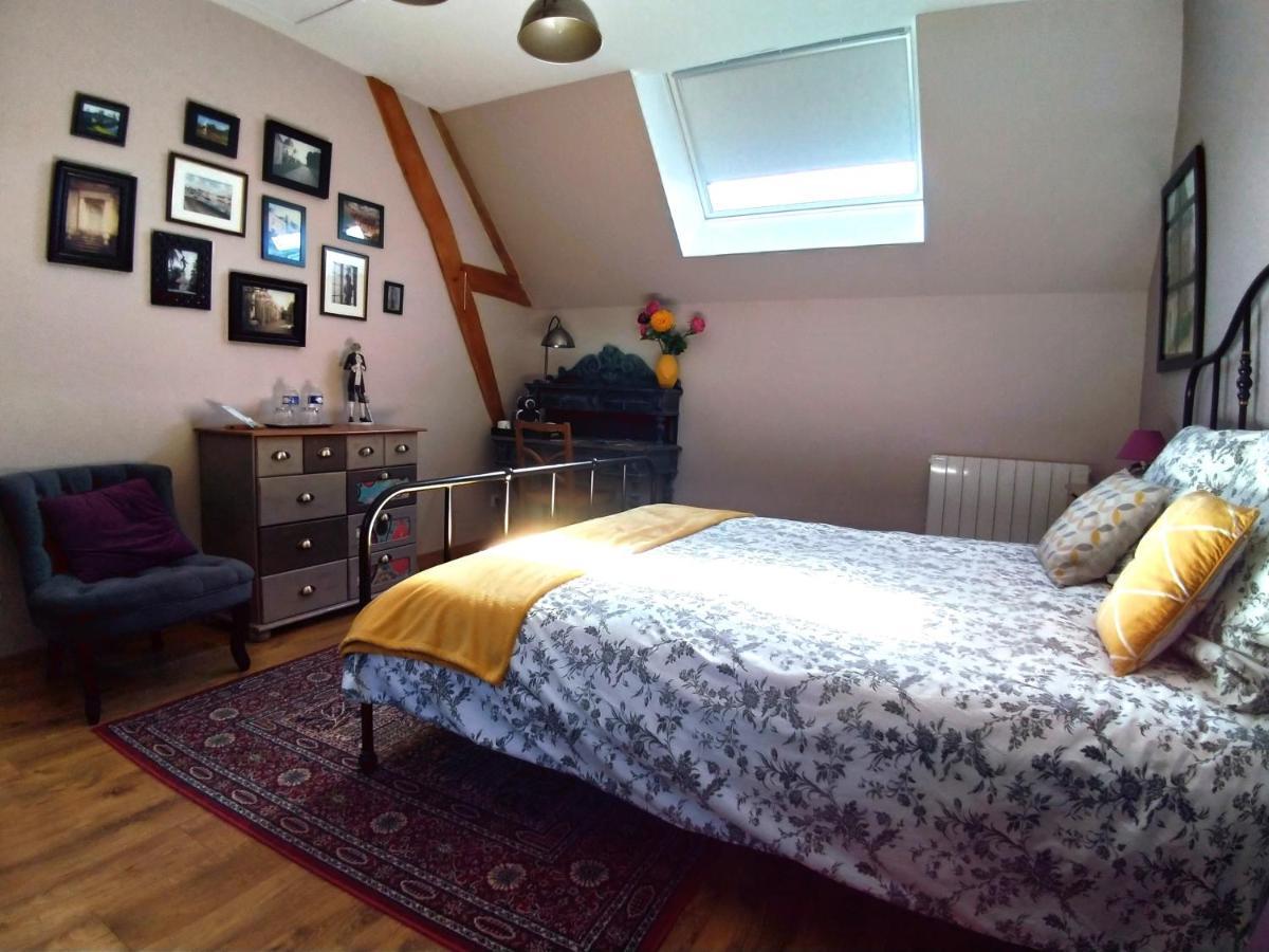 Bed and Breakfast Les Trois Provinces Couffy Экстерьер фото